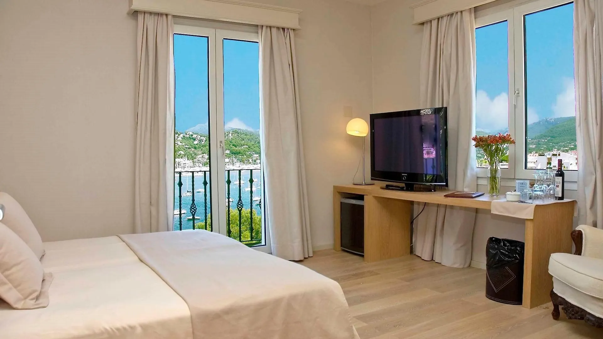 Hotel Villa Italia 安德莱奇港