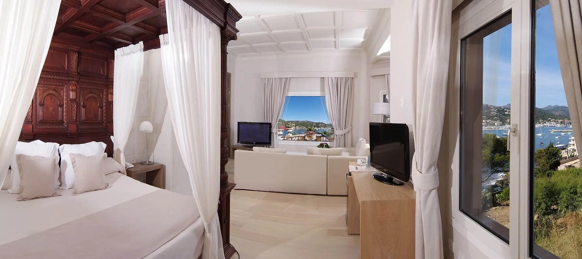 Hotel Villa Italia 安德莱奇港 4*,